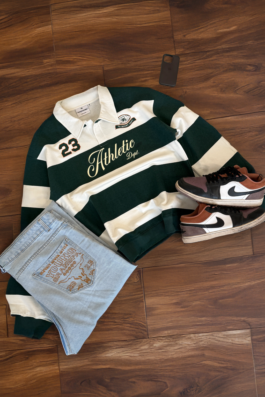 ATHLETIC STRIPED SWEATSHIRT