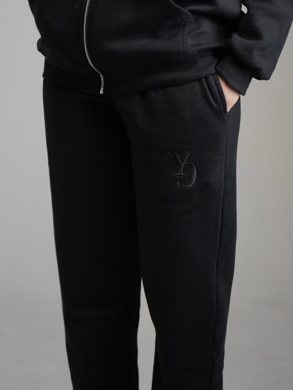 WIDE SWEAT PANTS - BLACK