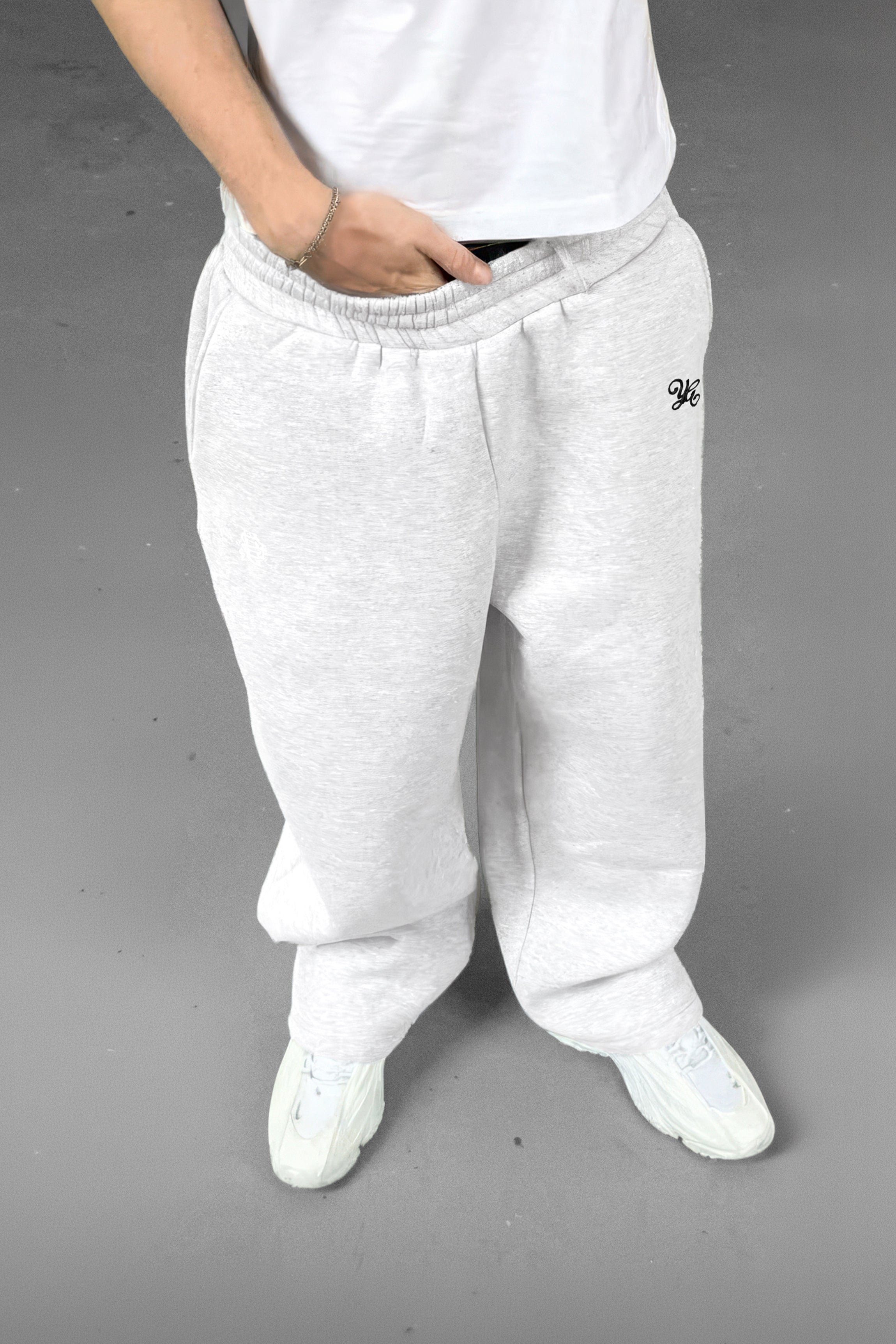 FLARED SWEATPANTS - WHITE